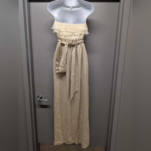 Swoon Made In USA Elegant Cream Strapless Maxi Dress - Picture 3 of 4